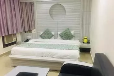 Maharaja Inn By Geetanjali Hotels