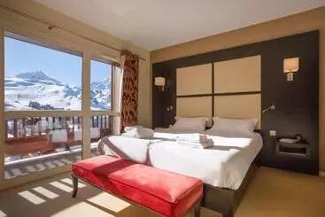 هتل Hôtel Club Mmv Les 2 Domaines