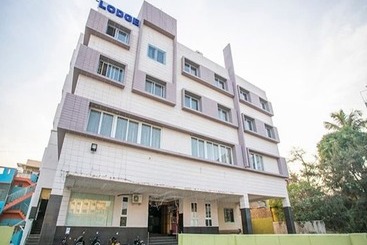 Hotel Sri Nidhi