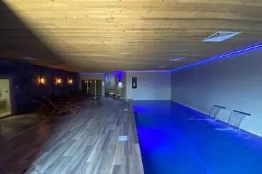 Hotel World