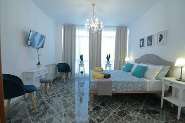 Pensione Bari Turismo_2022_reception