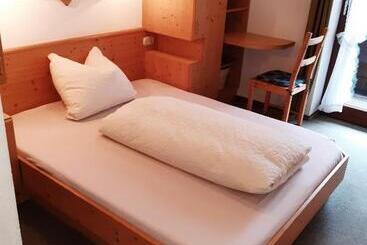 펜션 Gästehaus Taubensee