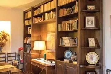 Cabane Casa Dos Assentos De Quintiães