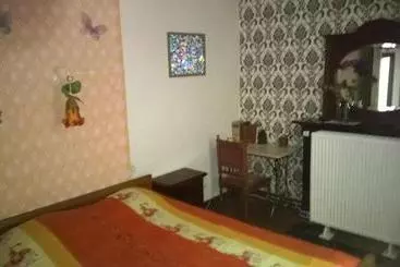 هتل Hébergement Chatoîment