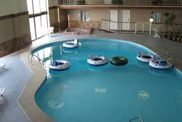 호텔 Knights Inn & Suites Emporia