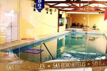 ホテル San Remo World