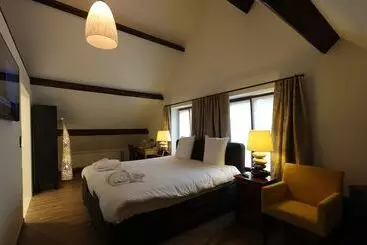 ホテル Hostellerie Kemmelberg