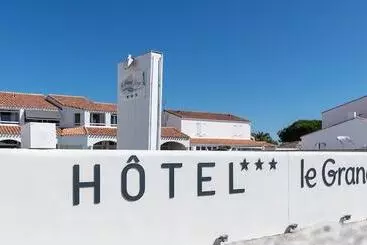 Hotel Hôtel Restaurant Le Grand Large   Face à La Plage   Ile De Ré