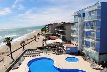 Apartamentos Turísticos Augustus