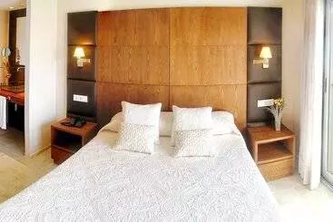 דירה El Plantio Golf Resort