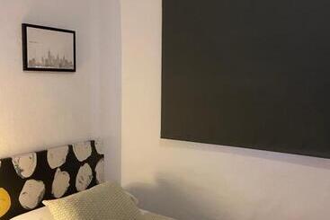 مسافرخانه Casa La Espartería De La Corredera