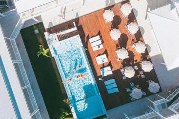 호스텔 Bounce Noosa