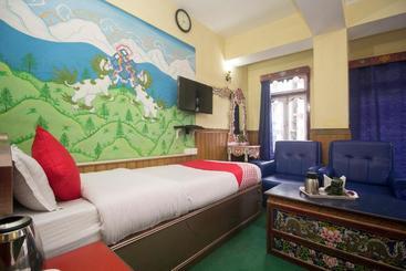 Hotel Oyo 80046 Flagship Snow Lion