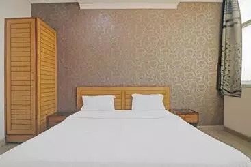 Pension Oyo 79960 Aman Homes