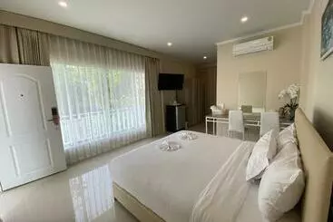 Hotel Siri Ville