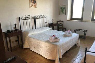 ホテル Baglio San Vincenzo