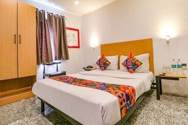 Fabhotel La Serene Punjabi Bagh