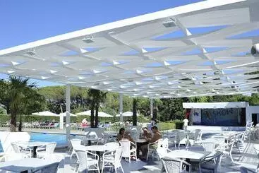 Отель La Serra Resort   Italy Village