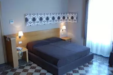 هتل Vittorio Veneto