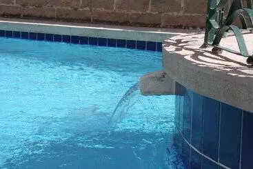 Aparthotel White Dolphin Complex