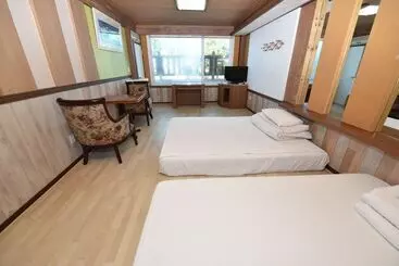 ペンション Joy Hill House