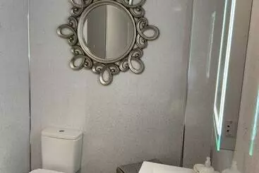 Remarkable 2 Bed Cottage In Tranquil Setting