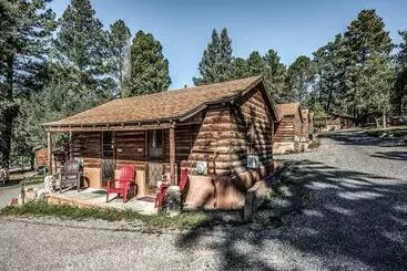 コテージ Apache Village 3