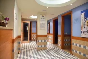 Marina Plaza Hotel Tala Bay