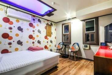 Motel Geojedo Gohyeon Y