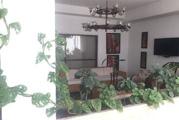 ホテル Centenario