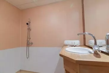 هتل Madame Vacances Residence Le Parc Des Airelles