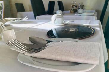 בית מלון כפרי The Spindrift Guest House