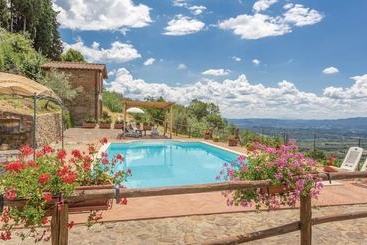 בית מלון כפרי Agriturismo Il Moraiolo