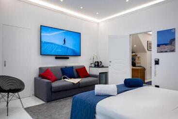 צימר Bm Suites Cefalu