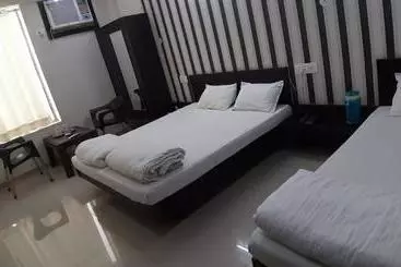 Hotel Vamoose Sharda Resort