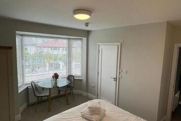 ペンション Belvedere House Cork Guest House