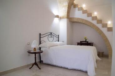 Asylum Amicorum Bed & Breakfast