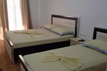 Bed and Breakfast Rock Star Pllakat