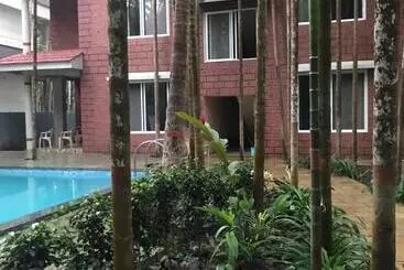 Hotel Swimming Pool Cottage Alibag With Meals