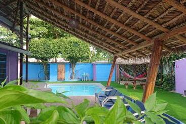 Pension La Casa De Naty By Ecuapolsky