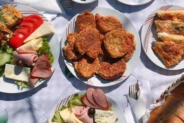 پانسیون Mani Guest House