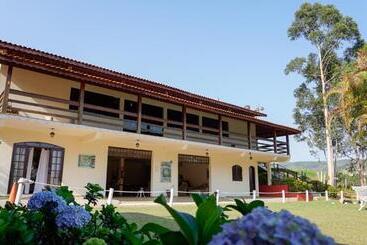 Pension (Hôtel basse catégorie) Recanto Por Do Sol Pousada