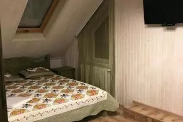 Pensió писанка плюс