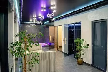 Hotelli севеней готель