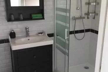 ベッドアンドブレックファースト La Ressource