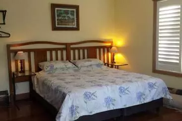 Bed and Breakfast Stringybark Hills Retreat
