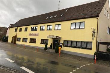 膳宿费 Eiscafé   Pizzeria Antonio