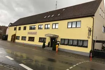 Majatalo Eiscafé   Pizzeria Antonio