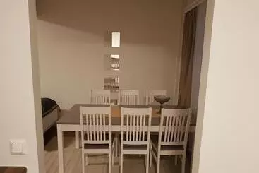 ホテル Gasthaus Patruuna