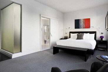 בית מלון כפרי The Chambers